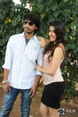 Kumari 21 F Movie Opening